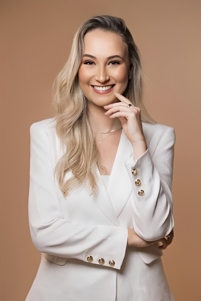 Professional portrait of Omolade Hannah, Shopify technical specialist at Benalux Digital